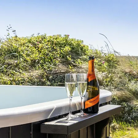 Wellness & Activity House 300 M From The North Sea *