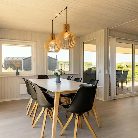 Дом отдыха Wellness & Activity House 300 M From The North Sea Хвиде-Санде